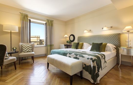 Rocco Forte Hotel Savoy