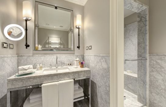 Rocco Forte Hotel Savoy
