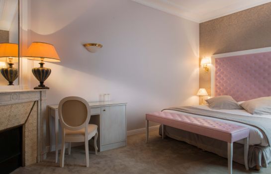 Princesse Caroline Paris