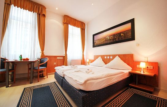 City Hotel Storch