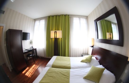 Hostellerie Du Chapeau Rouge