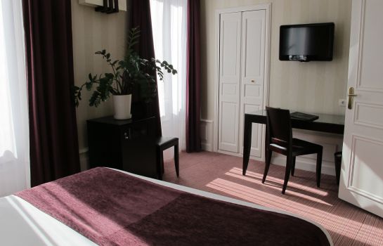 Hostellerie Du Chapeau Rouge