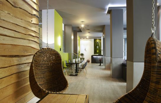 City Hotel