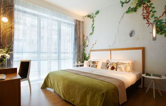 City Hotel