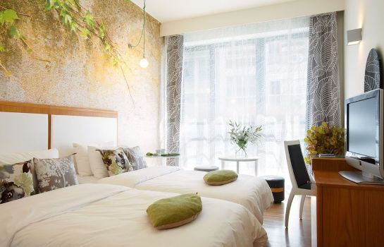 City Hotel