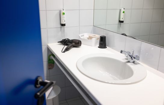 Santoni Freelosophy Hotel