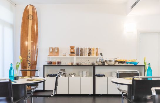 Santoni Freelosophy Hotel