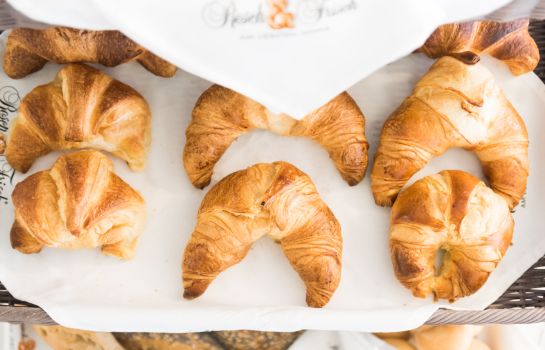 Santoni Freelosophy Hotel