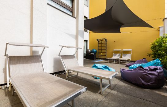 Santoni Freelosophy Hotel