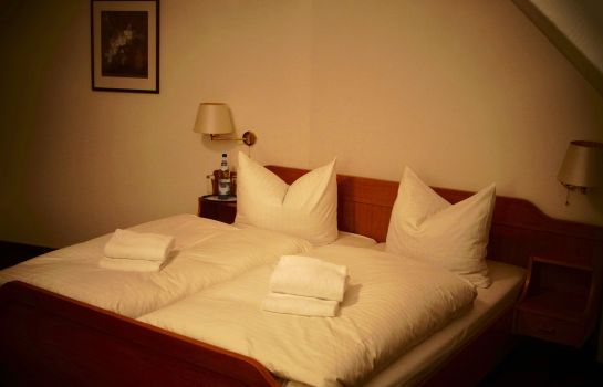 Hotels Near Haus Des Gastes