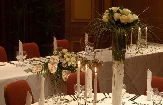 Hallmark Derby Mickleover Mickleover Court