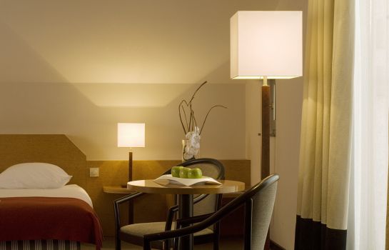 M Hotel