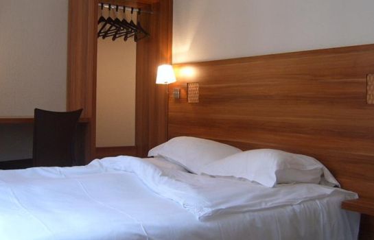 Hôtel Colmar Gare The Originals Access (ex P'tit Dej Hotel)