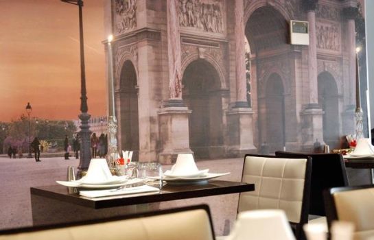 Waldorf Madeleine Hotel