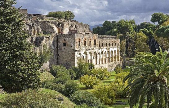 Hilton Sorrento Palace