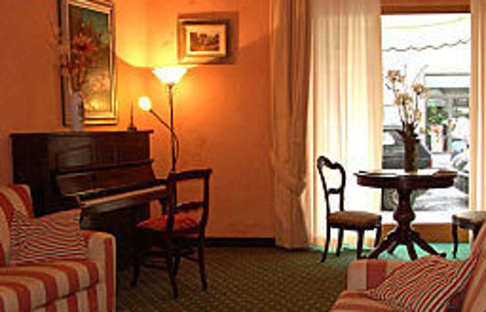 Arizona Hotel