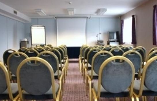 Hallmark Inn Derby