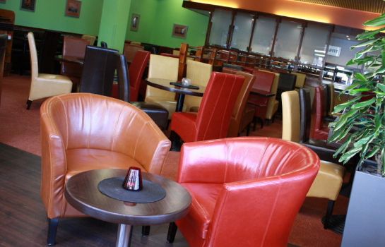 Hallmark Inn Derby