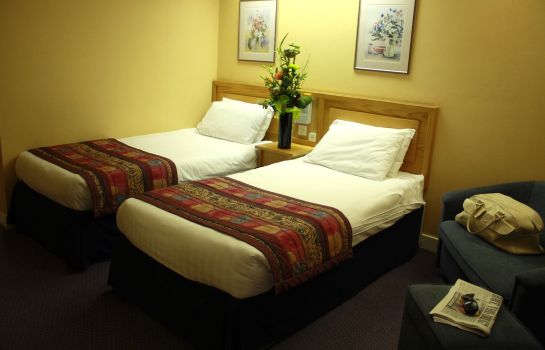 Hallmark Inn Derby