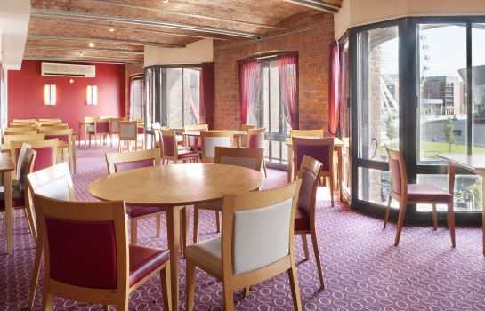 Holiday Inn Express LIVERPOOL - ROYAL ALBERT DOCK