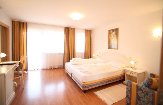 Bad Salomonsbrunn Hotel
