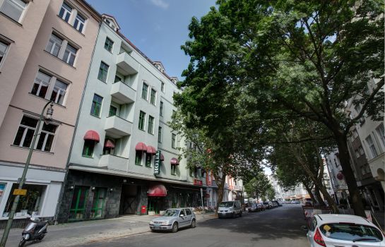 Artim Hotel