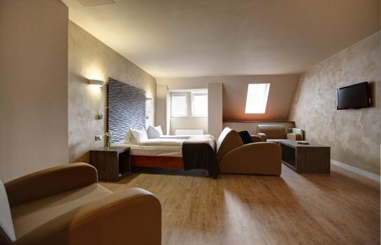 Artim Hotel