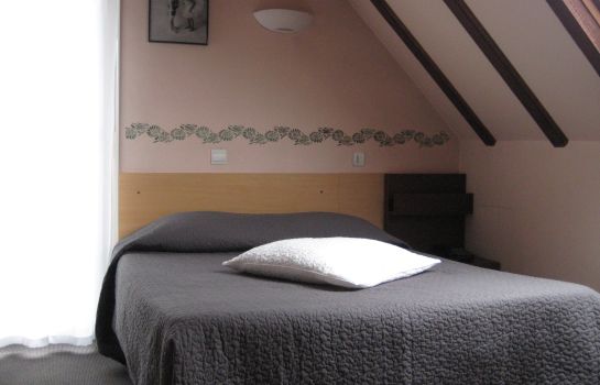 Le Domino Contact Hotel
