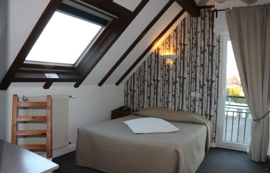 Le Domino Contact Hotel