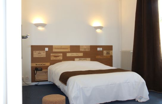 Le Domino Contact Hotel