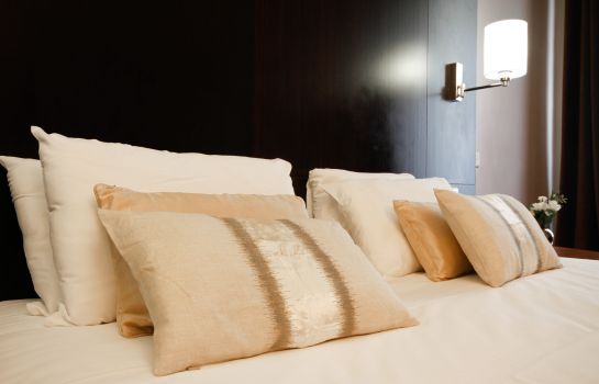 Best Western Paris Gare Saint Lazare