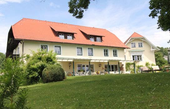 Hotel Landhaus Strussnighof