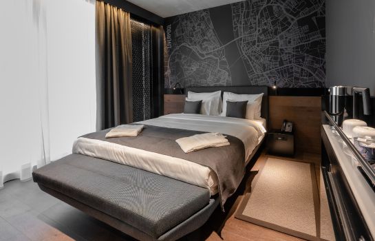 International Business Hotel