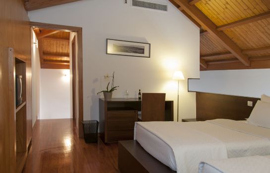 Casa Melo Alvim