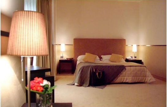 Mini Palace Hotel