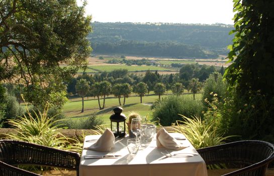 La Reserva Rotana Private Golf & Wine Resort
