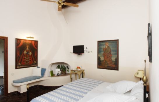 La Reserva Rotana Private Golf & Wine Resort