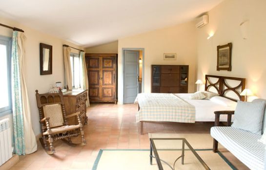 La Reserva Rotana Private Golf & Wine Resort