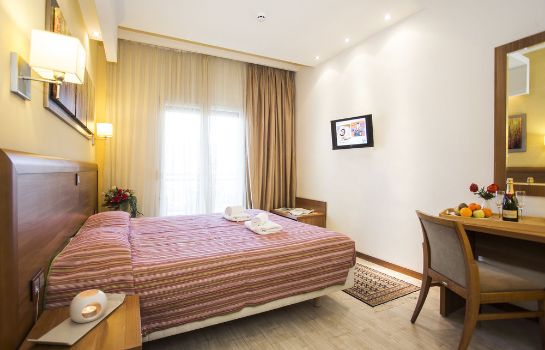 Pefka Hotel