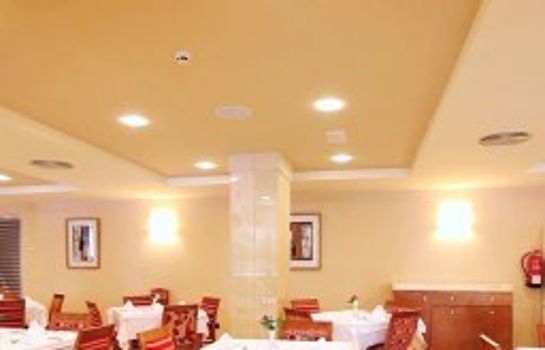 Protur Palmeras Playa Aparthotel