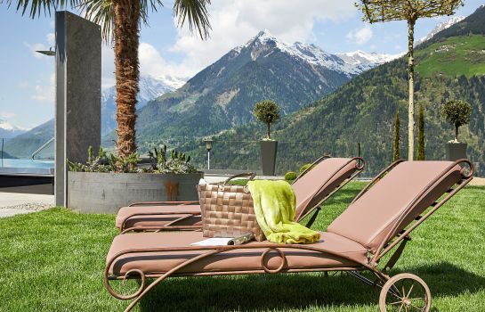 Sonnenparadies Panoramahotel