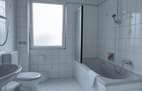 Am Kurfürstenplatz