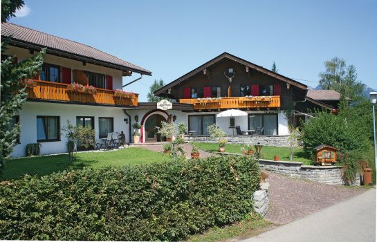 Alpenhotel Dora