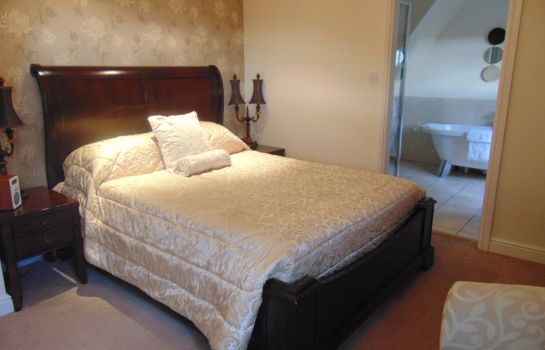 Nuthurst Grange Country House