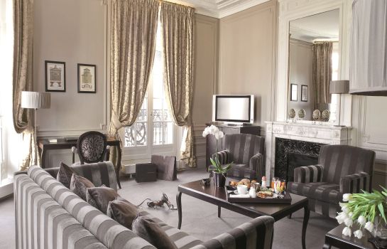 Champs Elysees Plaza Hotel