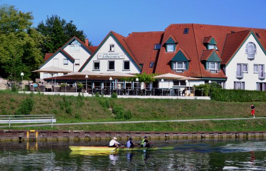 Zur Prinzenbrücke