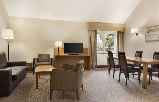 RAMADA BIRMINGHAM SOLIHULL