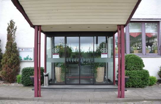 Hotels Near Rathausplatz