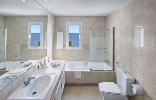 Coral Beach Aparthotel