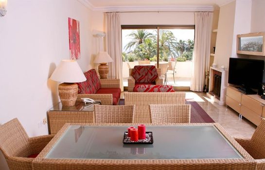 Coral Beach Aparthotel